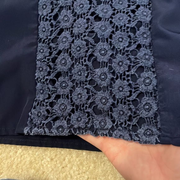 Dana Buchman Size L LaceTrimmed Long Sleeve Top - Picture 4 of 9